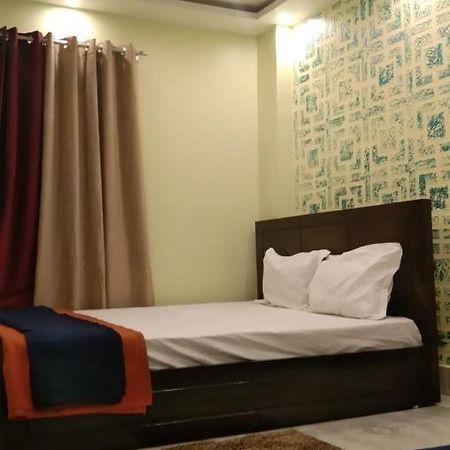Dubby Indian Hotel Inn ! Puri Εξωτερικό φωτογραφία