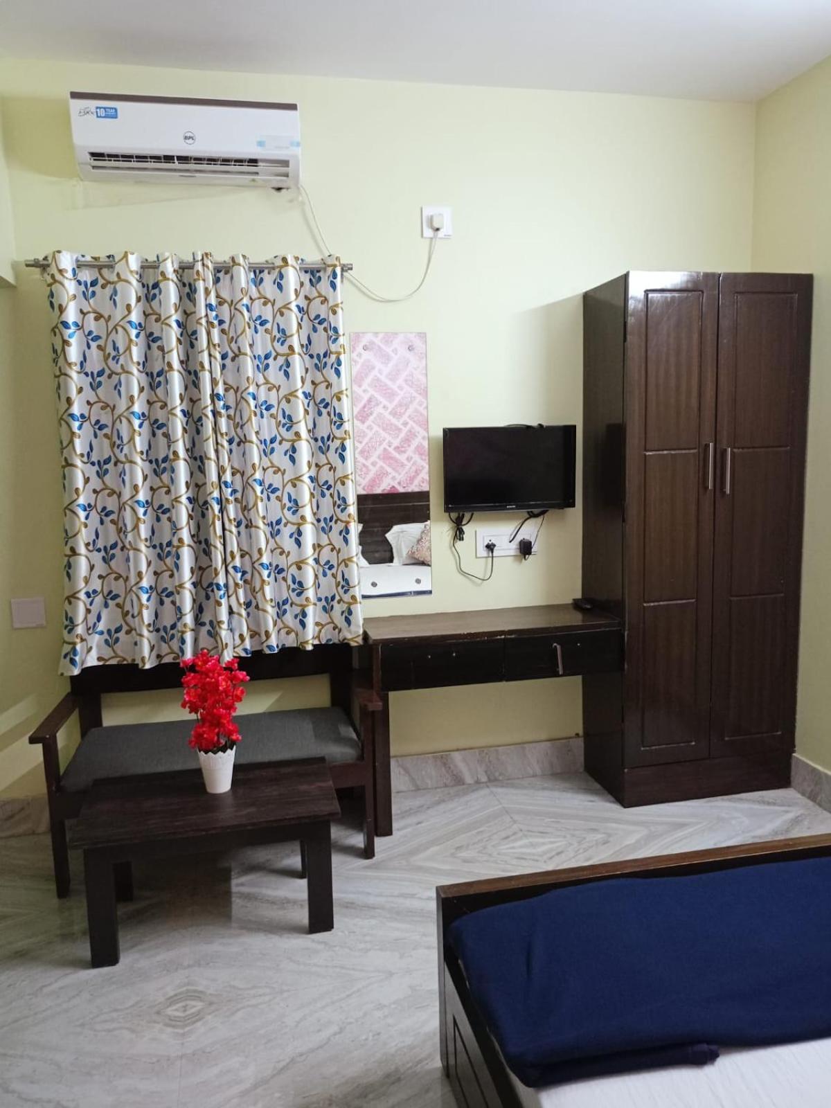 Dubby Indian Hotel Inn ! Puri Εξωτερικό φωτογραφία